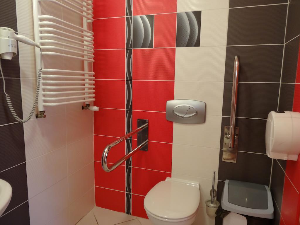 Motel Comet Przeźmierowo Chambre photo